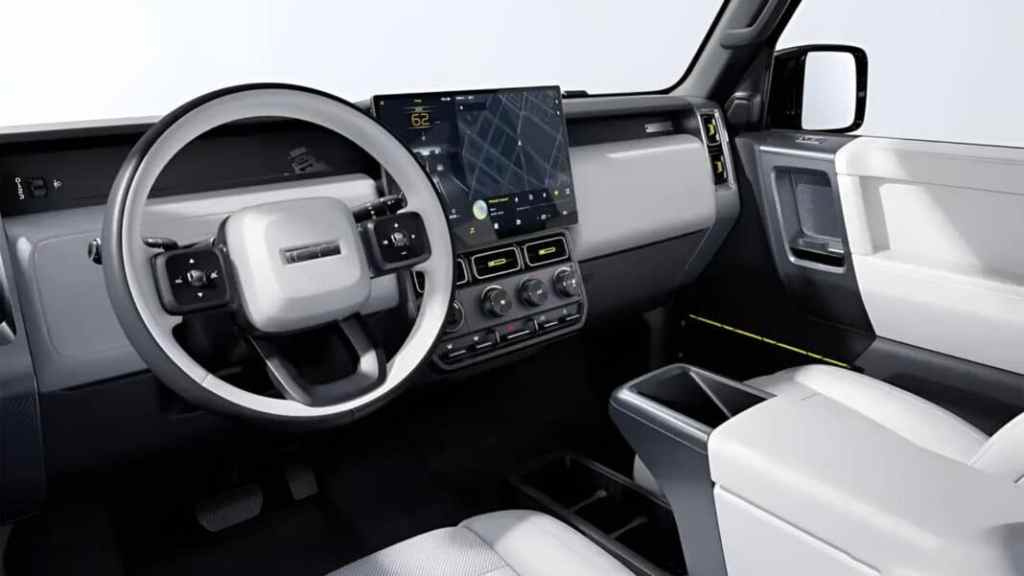 ICAR V23 Interior